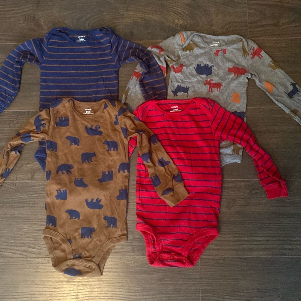 Carters long sleeve onesie lot